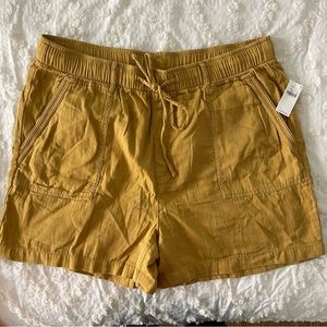 Old Navy Shorts NWT